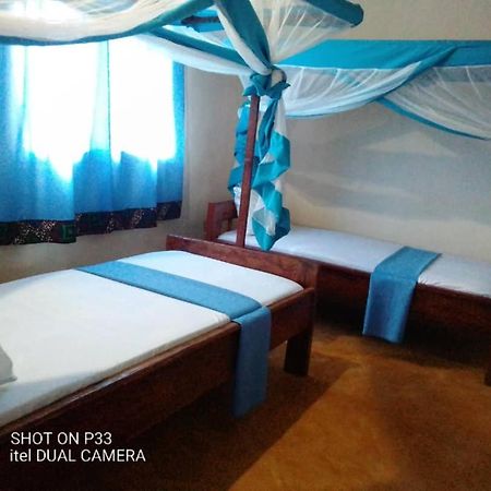 Mafia Neptune Villa Lodge Utende Екстер'єр фото