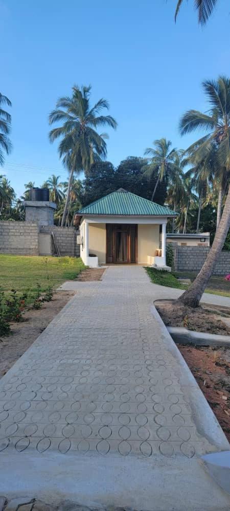 Mafia Neptune Villa Lodge Utende Екстер'єр фото