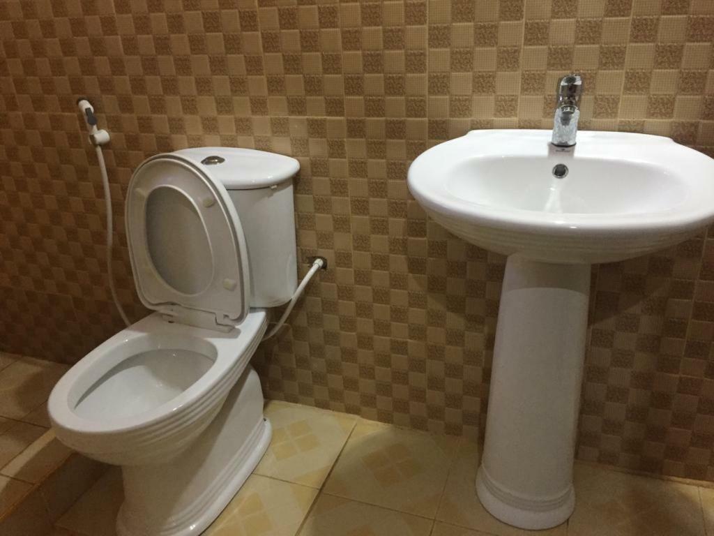 Mafia Neptune Villa Lodge Utende Екстер'єр фото